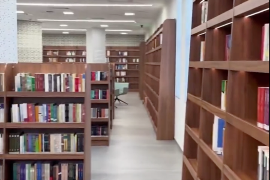 زيارة منسوبات أفق للمكتبة العامة